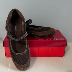 AEROSOLES Gram Central Mary Jane Brown Suede & Leather Flats with Strap Sz 7.5